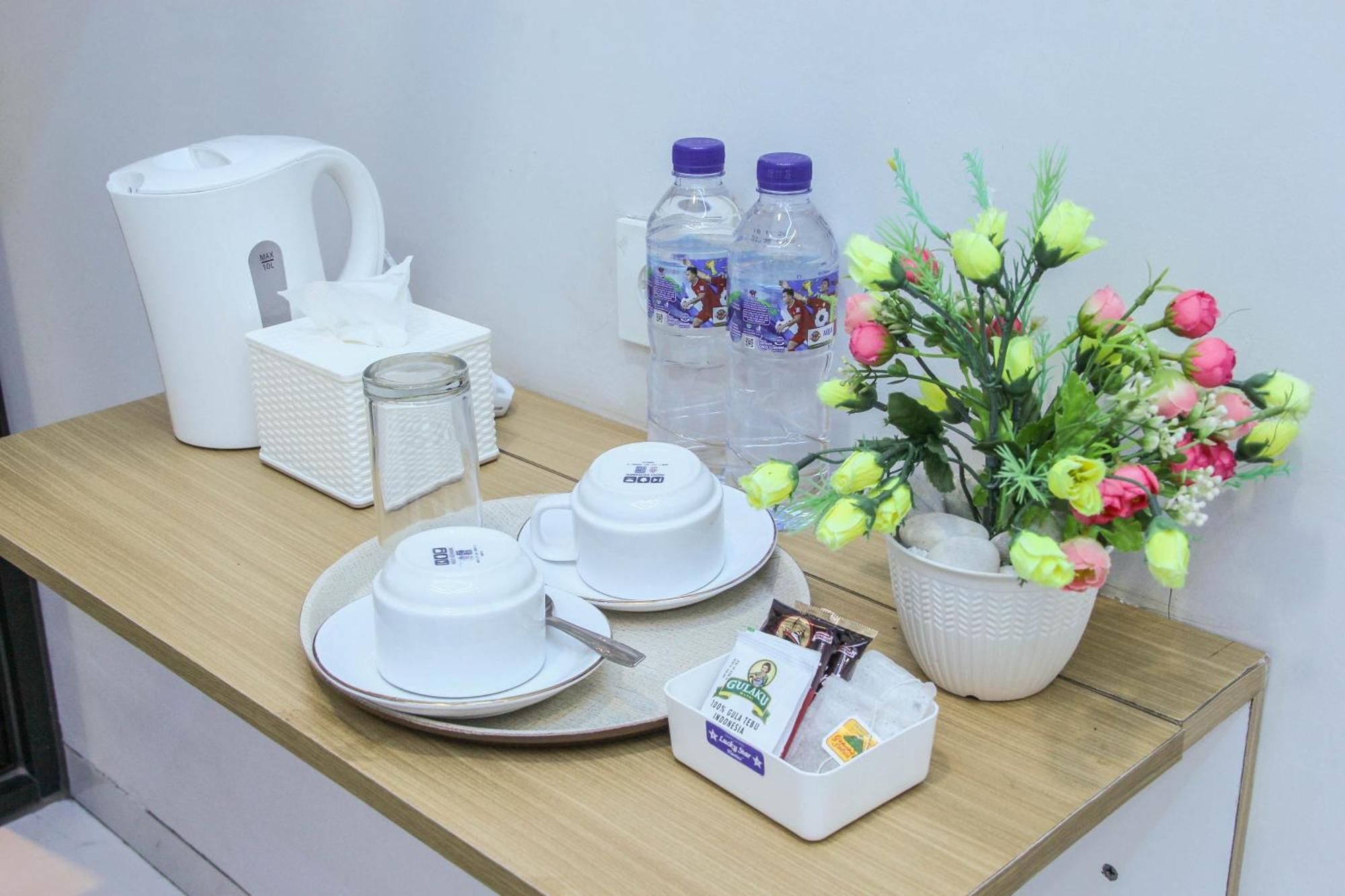 Laswi Syariah Guest House Bandung Bagian luar foto
